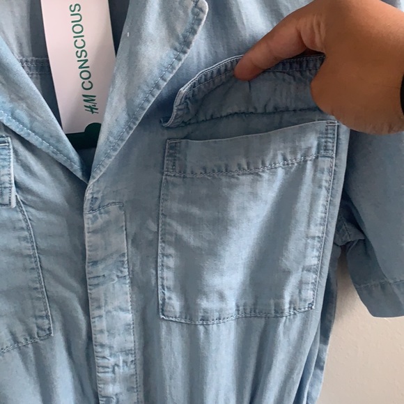 New H&M Belted Chambray Lyocell Shorts Romper Jumpsuit in size Extra Small - Picture 8 of 13